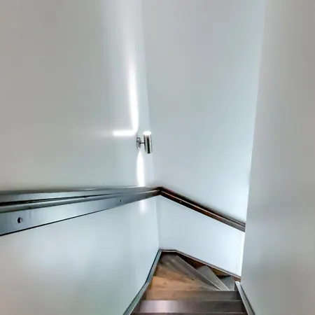 Ahjotar بيت للعطل